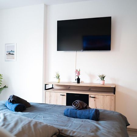 #412 Komfortable, Stilvolle Wohnung Fuer 6 Personen Mülheim an der Ruhr Exteriör bild