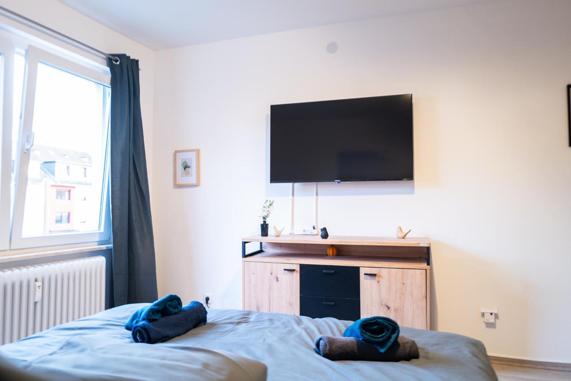 #412 Komfortable, Stilvolle Wohnung Fuer 6 Personen Mülheim an der Ruhr Exteriör bild